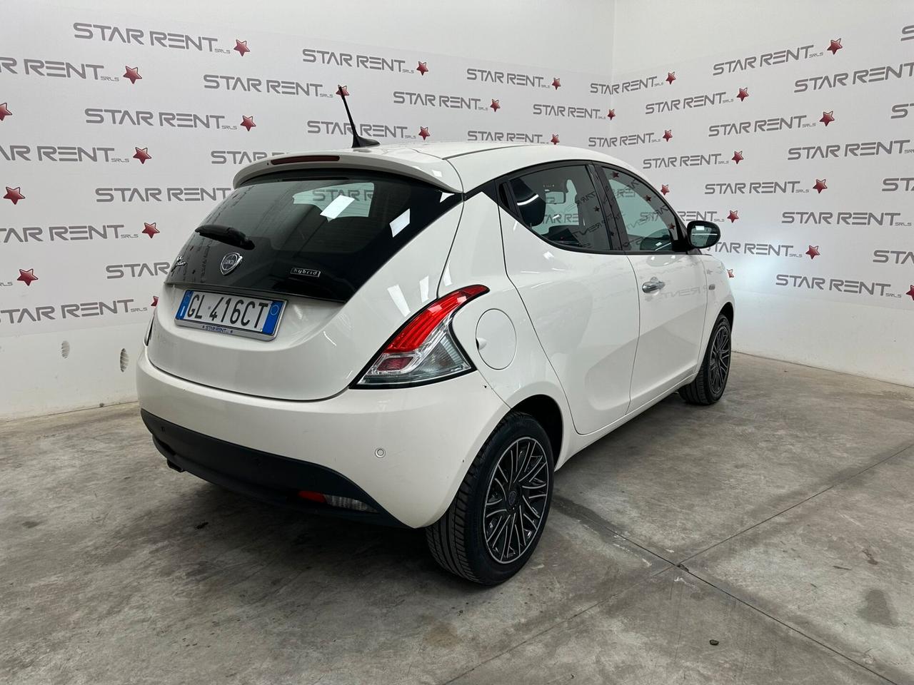 Lancia Ypsilon 1.0 FireFly 5 porte S&S Hybrid Gold