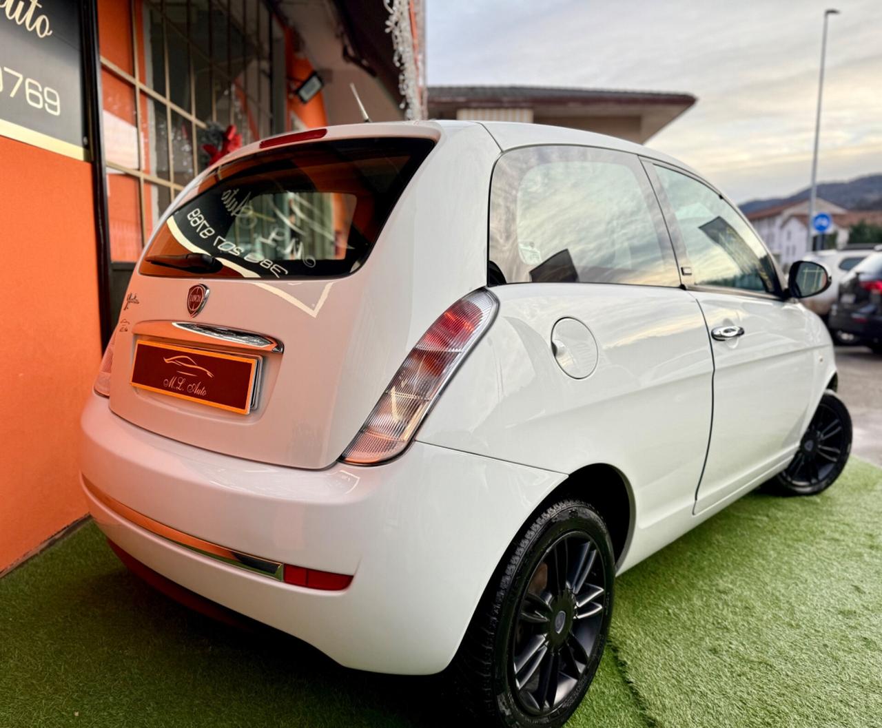 Lancia Ypsilon 1.3 MJT 75 CV Unyca **OK NEOPATENTA