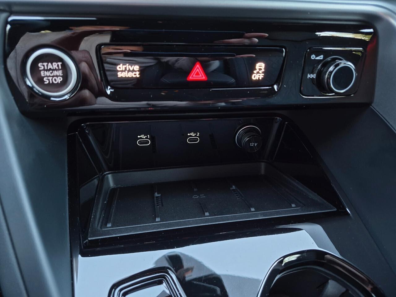 Audi Q5 SPORTBACK *NUOVO MODELLO* 40 TDI/HYBRID *QUATTRO* S LINE PLUS MATRIX DISPLAY PASS. MMI CARPLAY