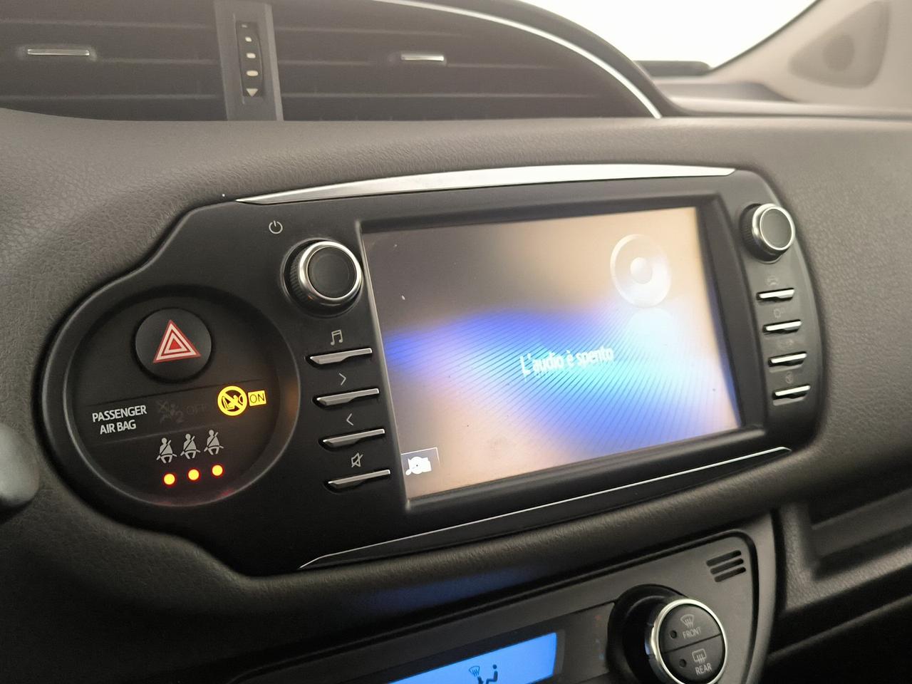 Toyota Yaris 5p 1.5h active my18