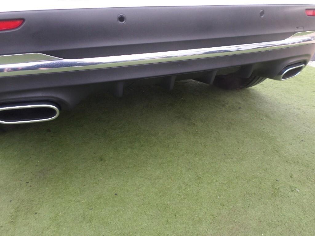 Mercedes-benz GLA 220 d Automatic 4Matic Premium