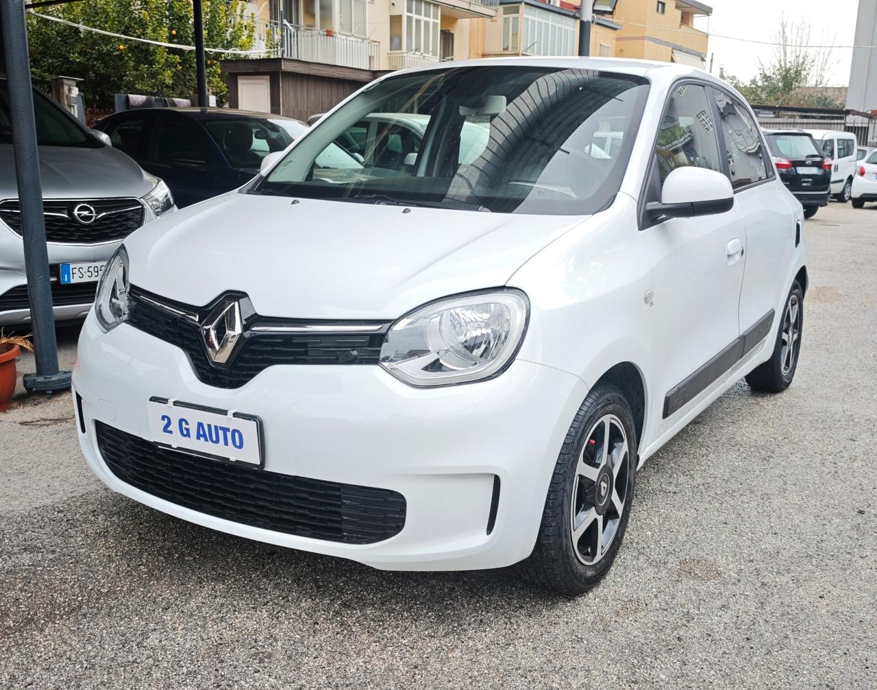 Renault Twingo SCe 75cv con block shaft 30.000km