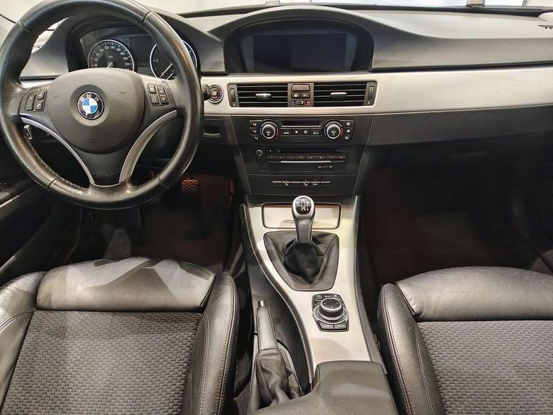 BMW Serie 3 320d CAT Touring xdrive Attiva*4x4*