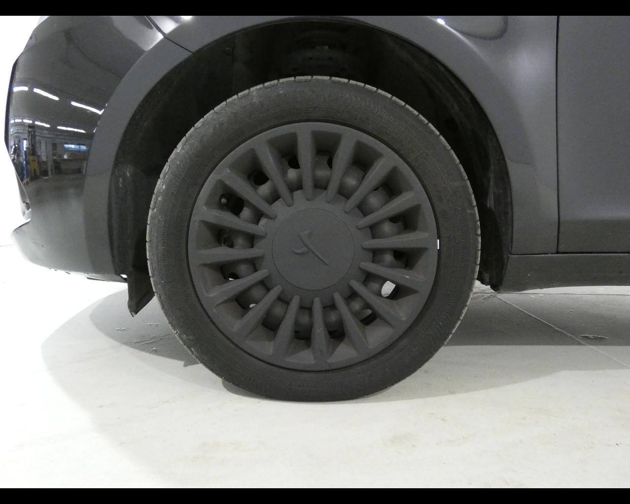 LANCIA Ypsilon 3ª serie - Ypsilon 1.0 FireFly 5 porte S&S Hybrid Silver