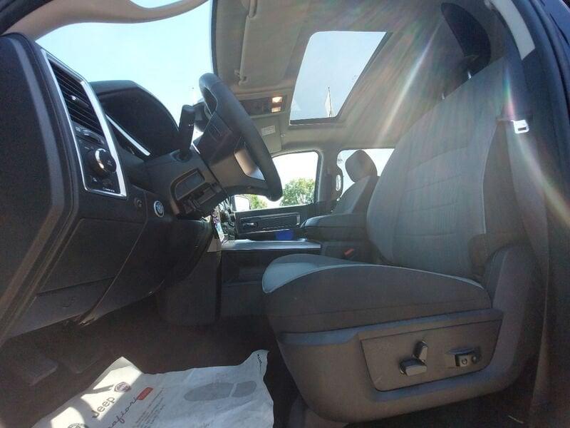 Dodge RAM DS CLASSIC BLACK 5700 V8 395 CV GPL