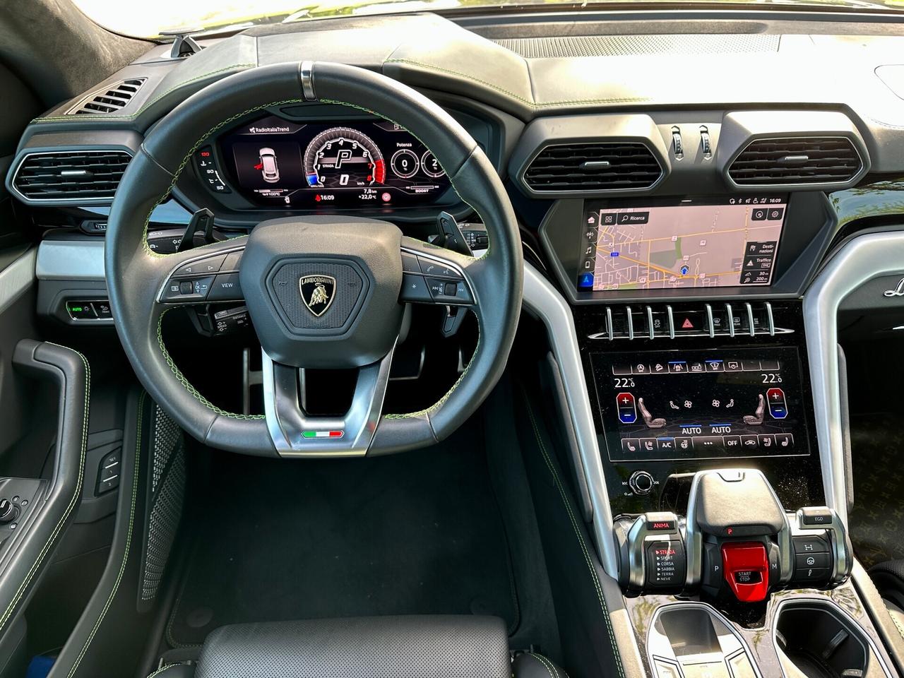 Lamborghini Urus 4.0 - PRIVATE CAR