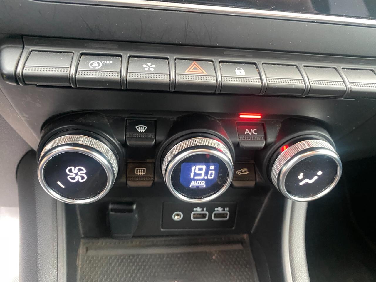 Renault Captur TCe 100 CV GPL Techno---KM CERTIFICATI RENAULT---