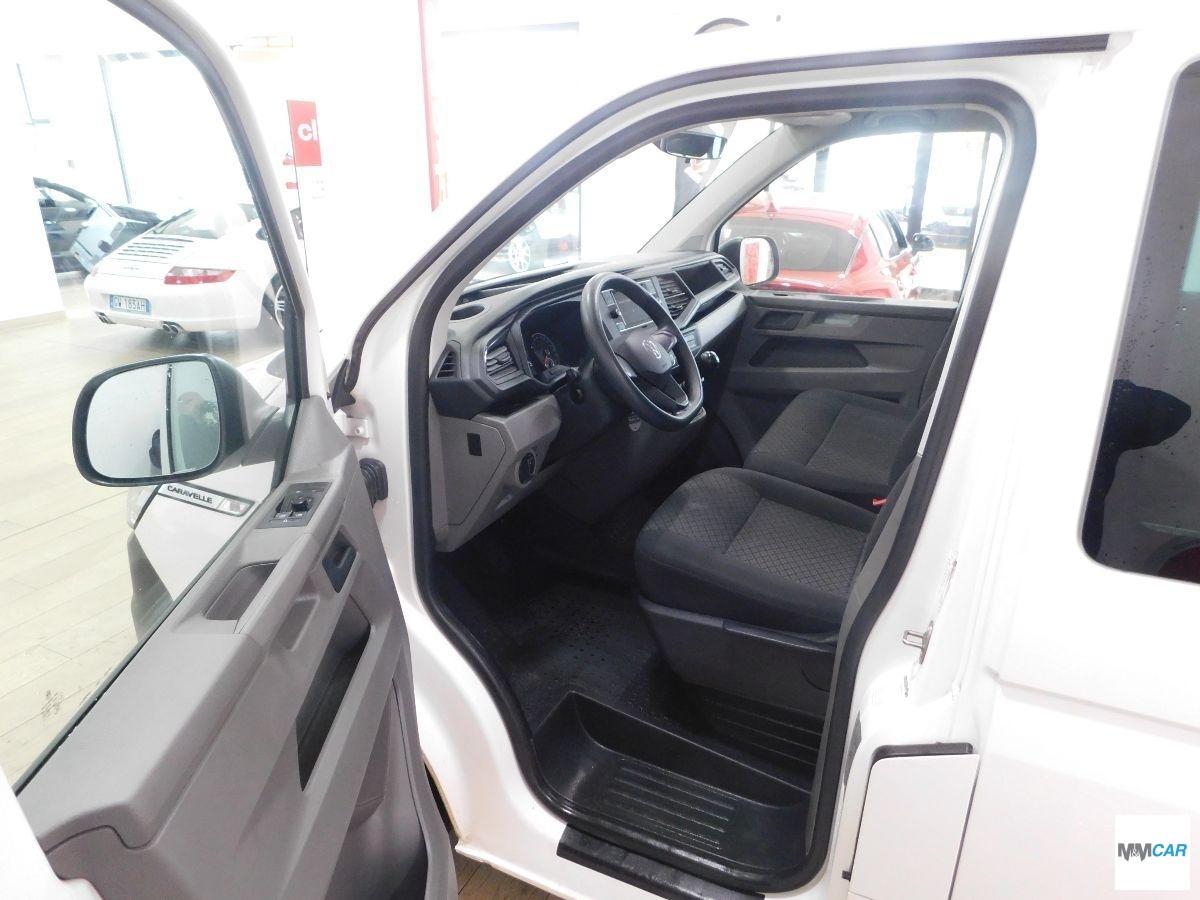 VOLKSWAGEN - T6 Caravelle