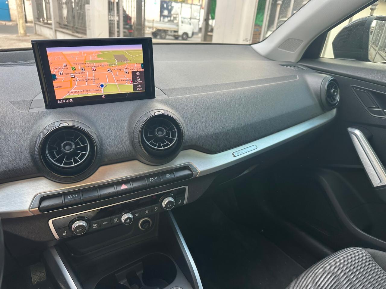 Audi Q2 1.6 TDI Sport 116 Cv km 120.000 Block shaft