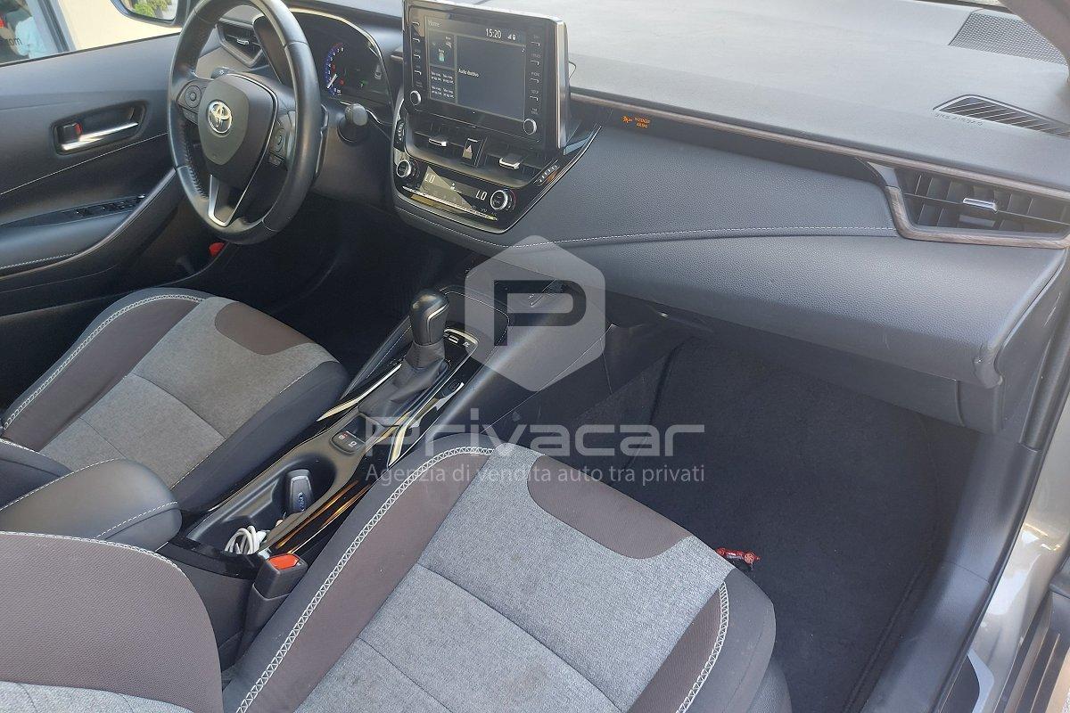 TOYOTA Corolla Touring Sports 2.0 Hybrid TREK
