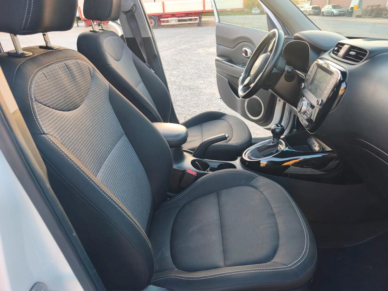Kia Soul 2017---1.6 Diesel Automatica