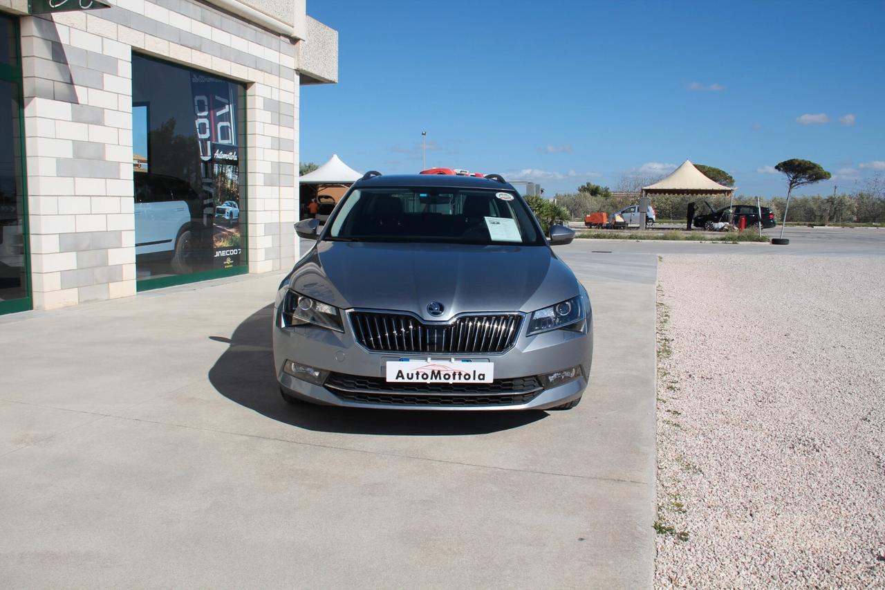 Skoda Superb 2.0 TDI DSG Wagon Executive (KW 110 - CV 150)