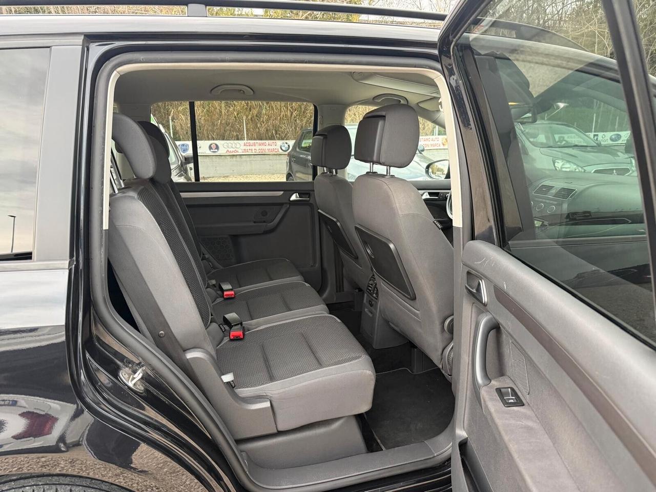 Volkswagen Touran 1.4 TSI Highline EcoFuel