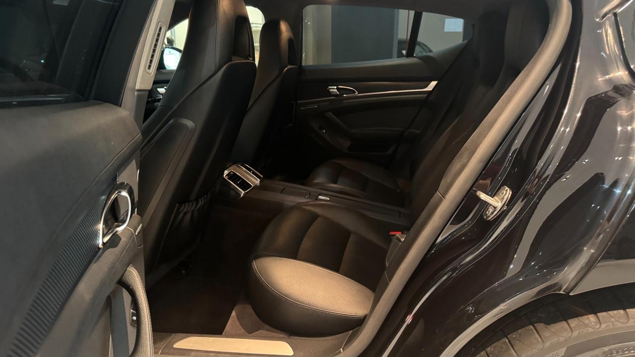 PORSCHE PANAMERA 3.0 - 300 CV - 2015