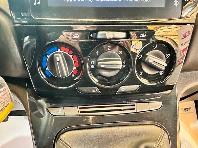 Lancia Ypsilon 1.0 FireFly 5 porte S&S Hybrid Ecochic Gold