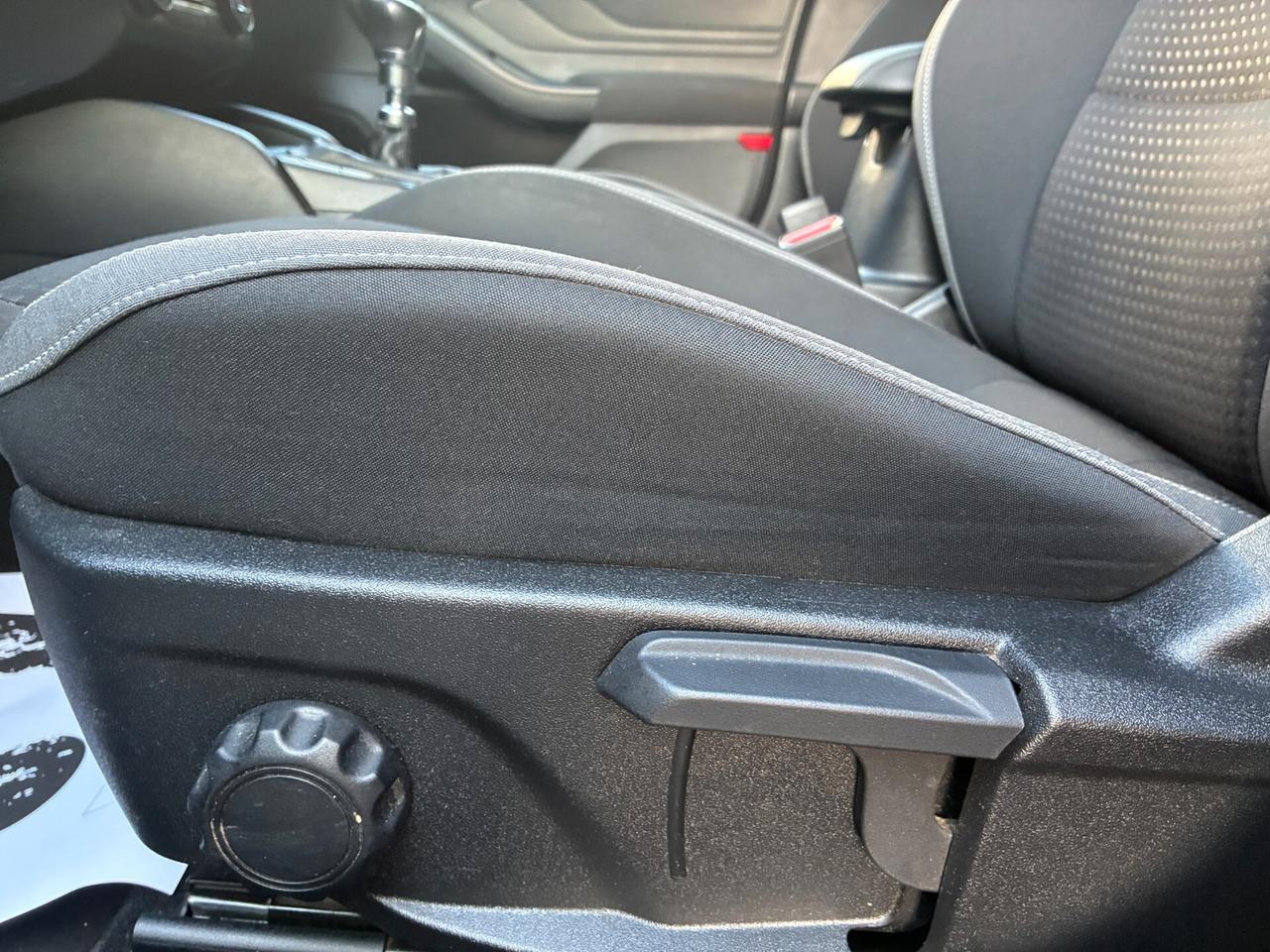 Ford Focus BENZINA - EURO 6 AREA B MILANO
