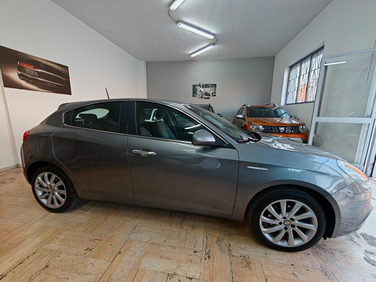 Alfa Romeo Giulietta 1.6 JTDm 120 CV