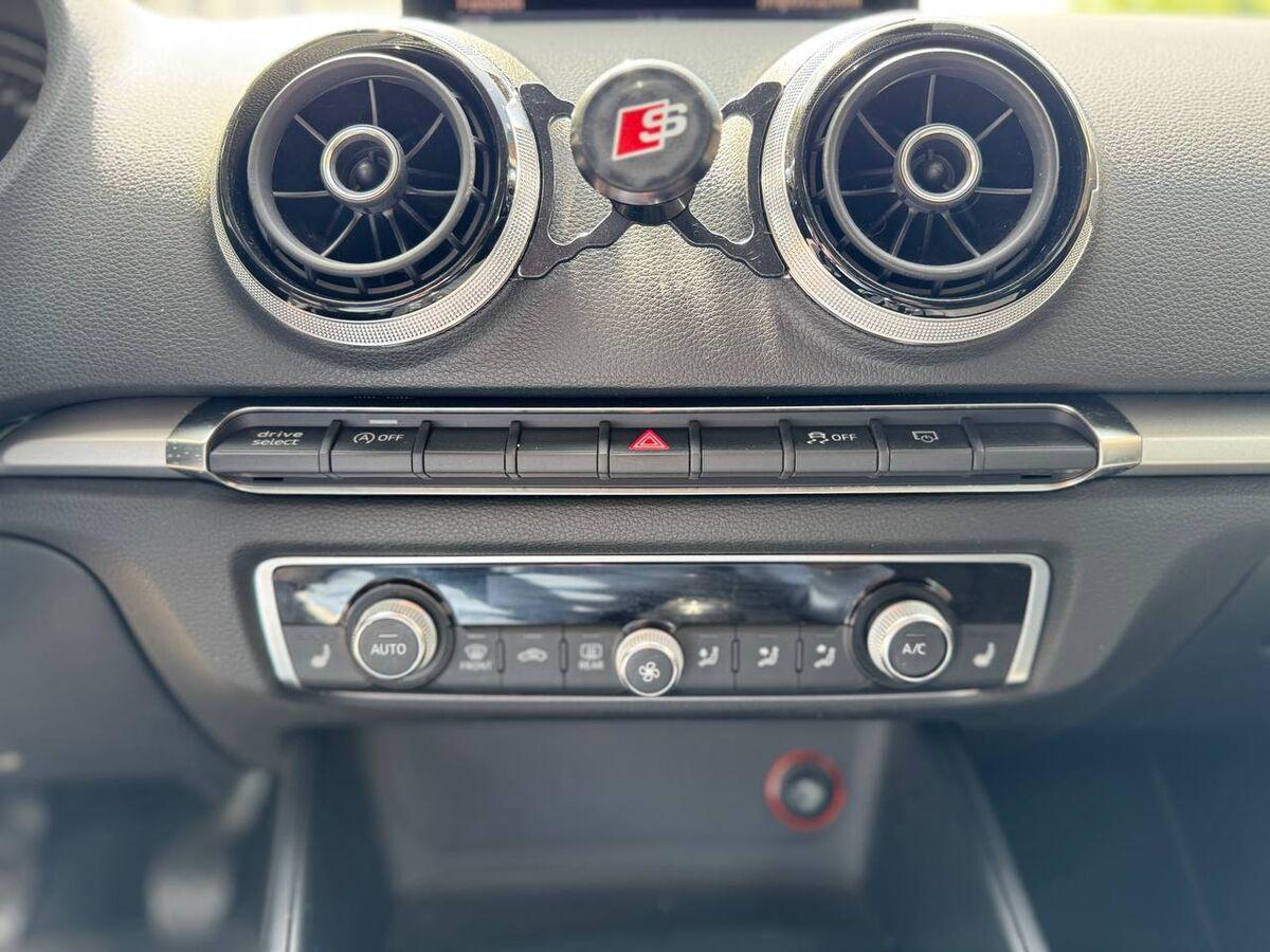 Audi A3 3 Porte 2.0 tdi Ambition