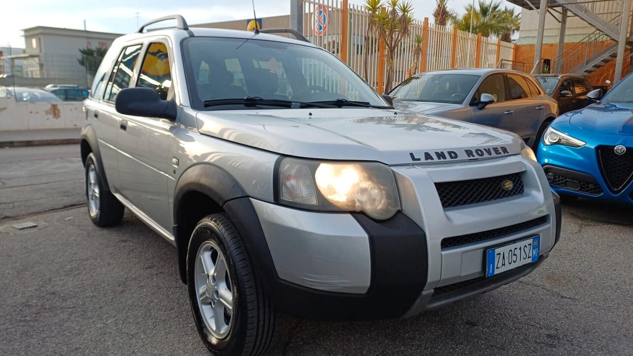 Land Rover Freelander 2.0 Td4 16V cat S 4X4 GANCIO TRAINO