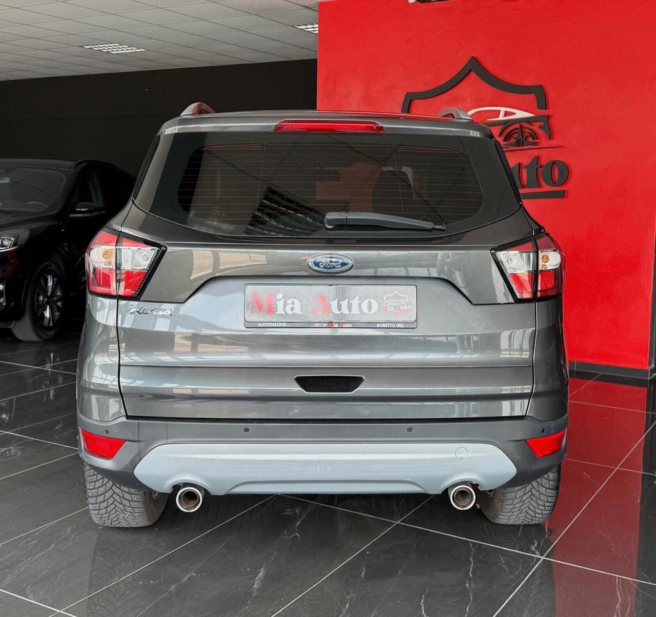 Ford Kuga 2.0 TDCI 120 CV S&S 2WD Powershift Business