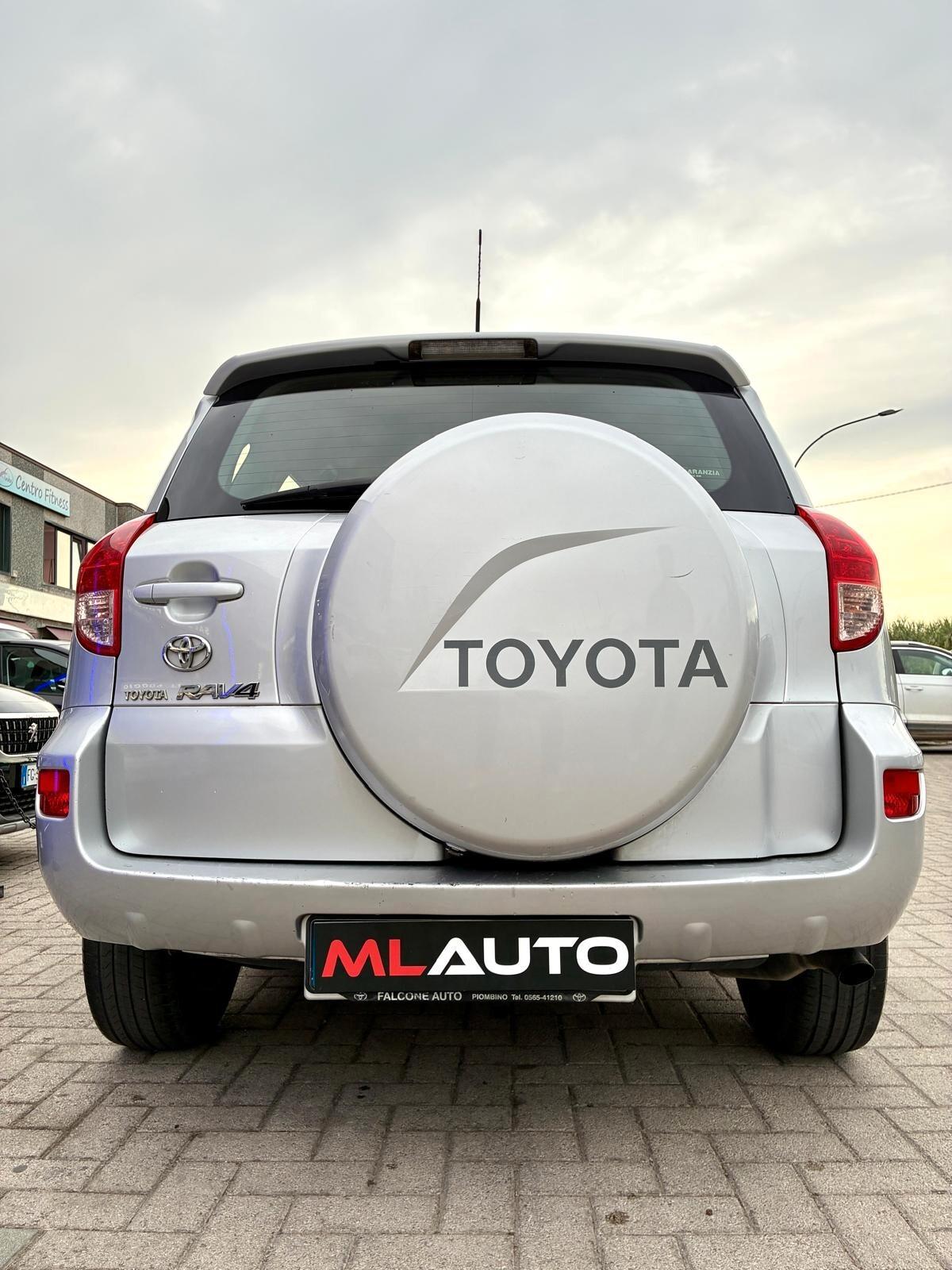 Toyota RAV 4 RAV4 2.2 D-4D 136 CV DPF Luxury