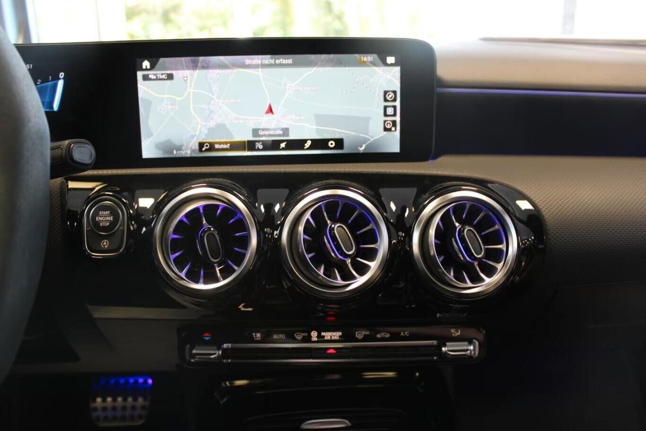 Mercedes-Benz A 45 AMG 4Matic + AMG Speedshift DCT 8G