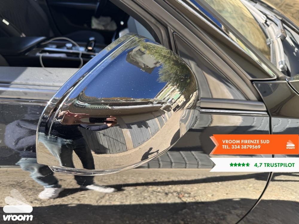 VOLVO V60 (2018-->) V60 B4 (d) Geartronic Momen...