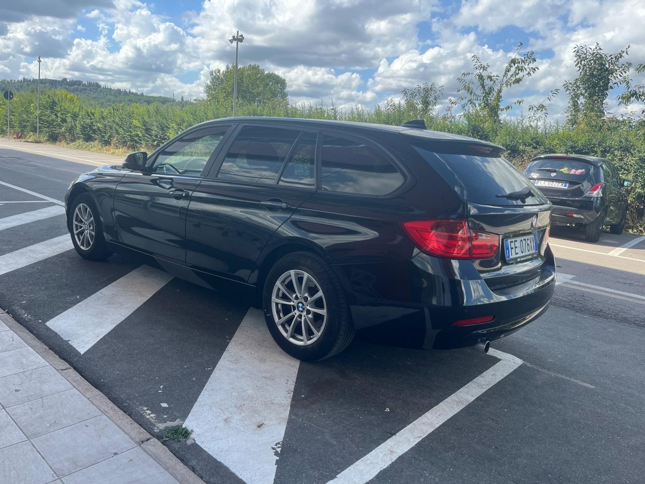 Bmw 320d Touring Business aut. 2014 2.0 DIESEL 184 cv