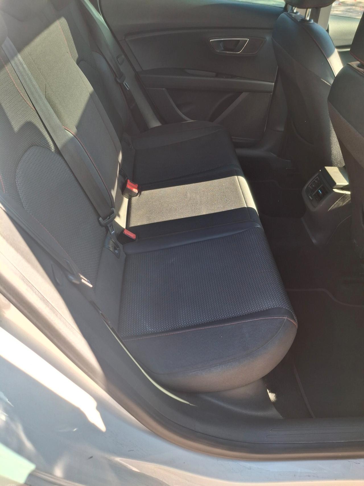 Seat Leon 2.0 TDI 150 CV DSG 2014 solamente 5350 euro