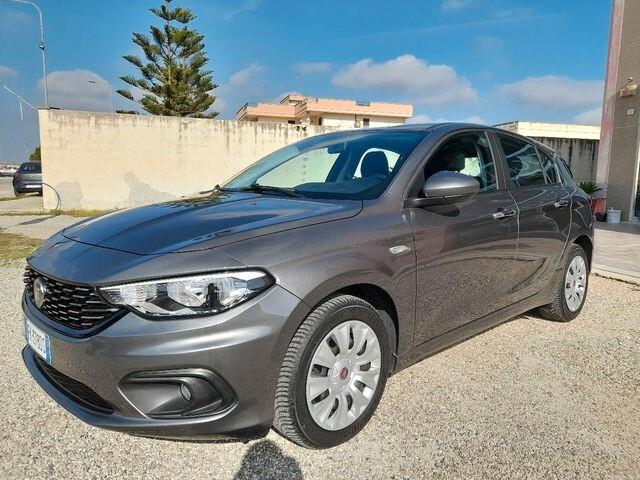 Fiat Tipo 1.3 Mjt S&S 5 porte Easy