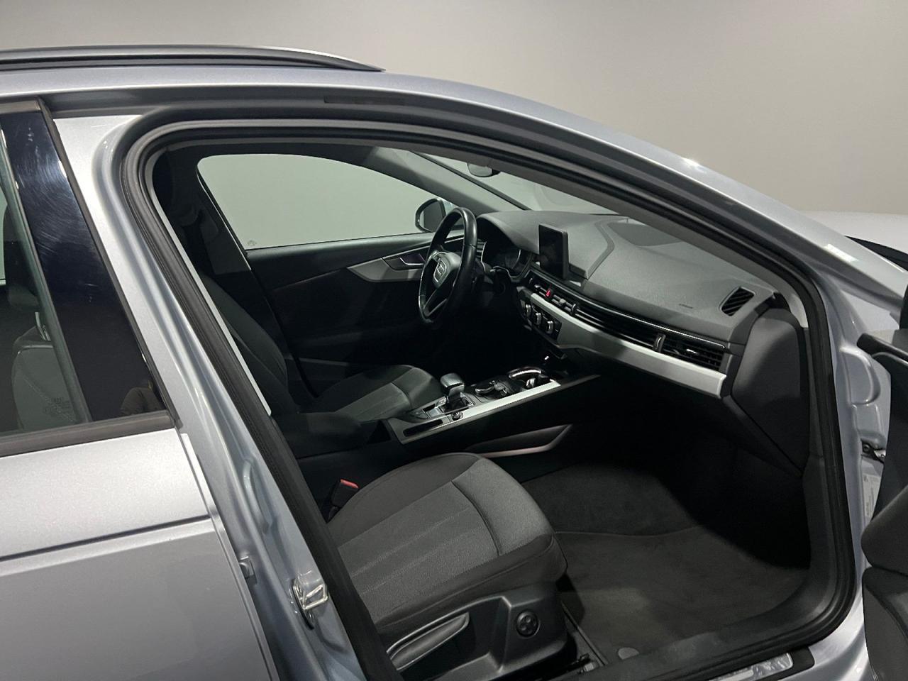 Audi A4 Avant 2.0 TDI 150 CV S tronic Business Sport