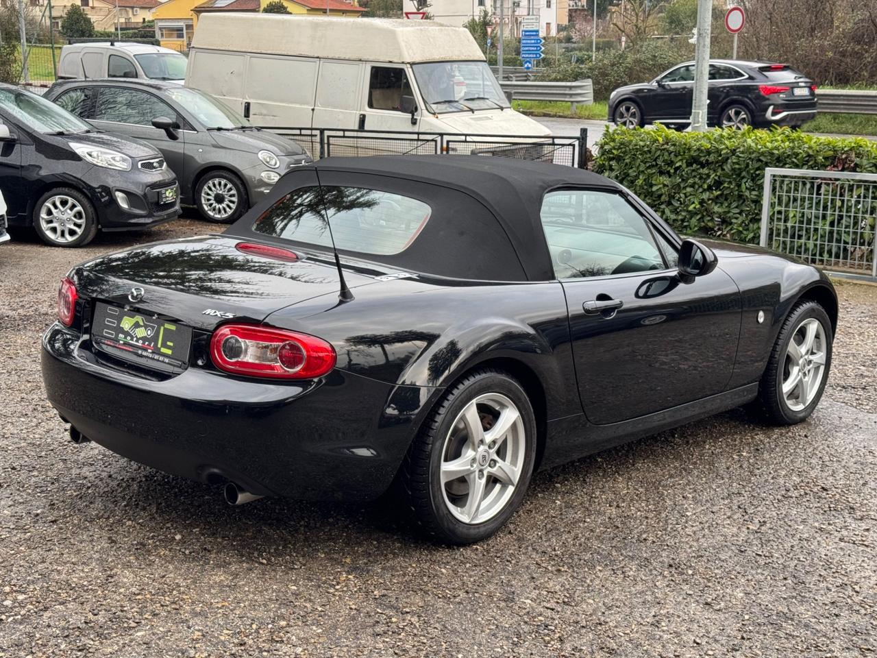 Mazda MX-5 Coupé 1.8L Wind