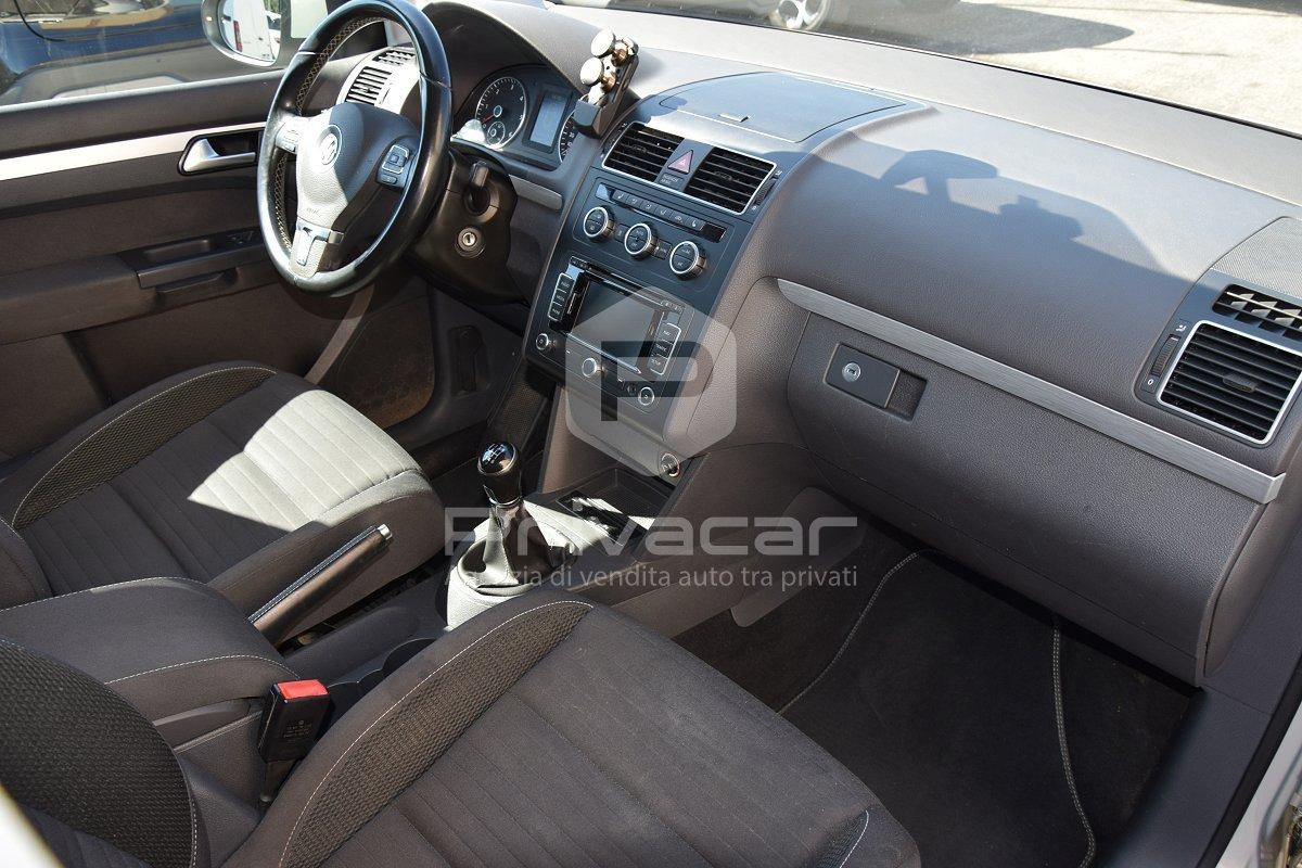 VOLKSWAGEN Touran Business 1.6 TDI Comfortline BMT