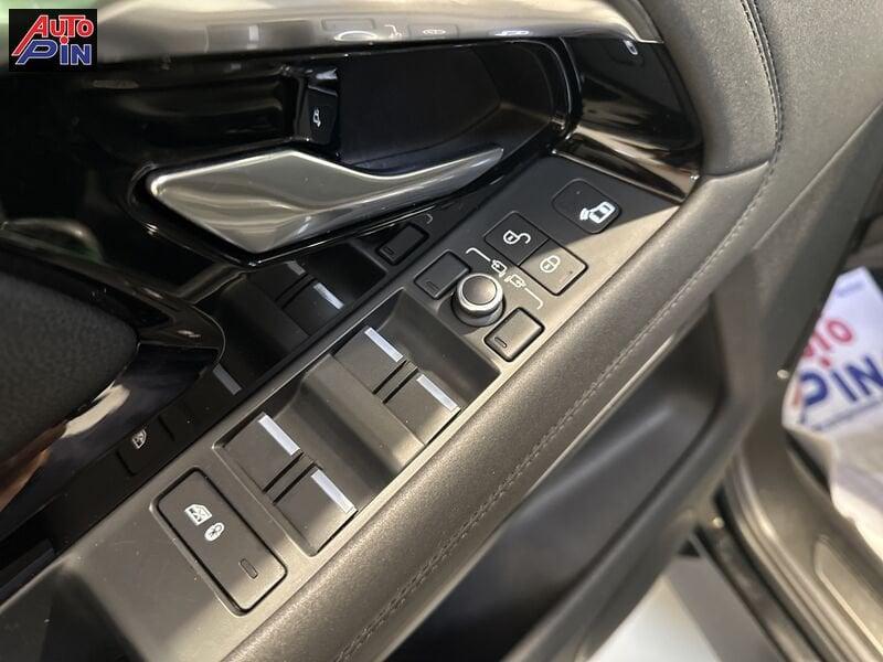 Land Rover RR Evoque Range Rover Evoque 2.0D I4 163 CV AWD Auto R-Dynamic SE