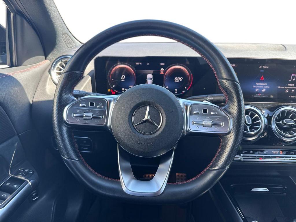 Mercedes GLA 220 220 D Premium 4Matic 8G-DCT