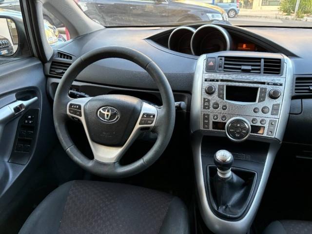 Toyota Verso Verso 2.0d Style 7p.ti mt