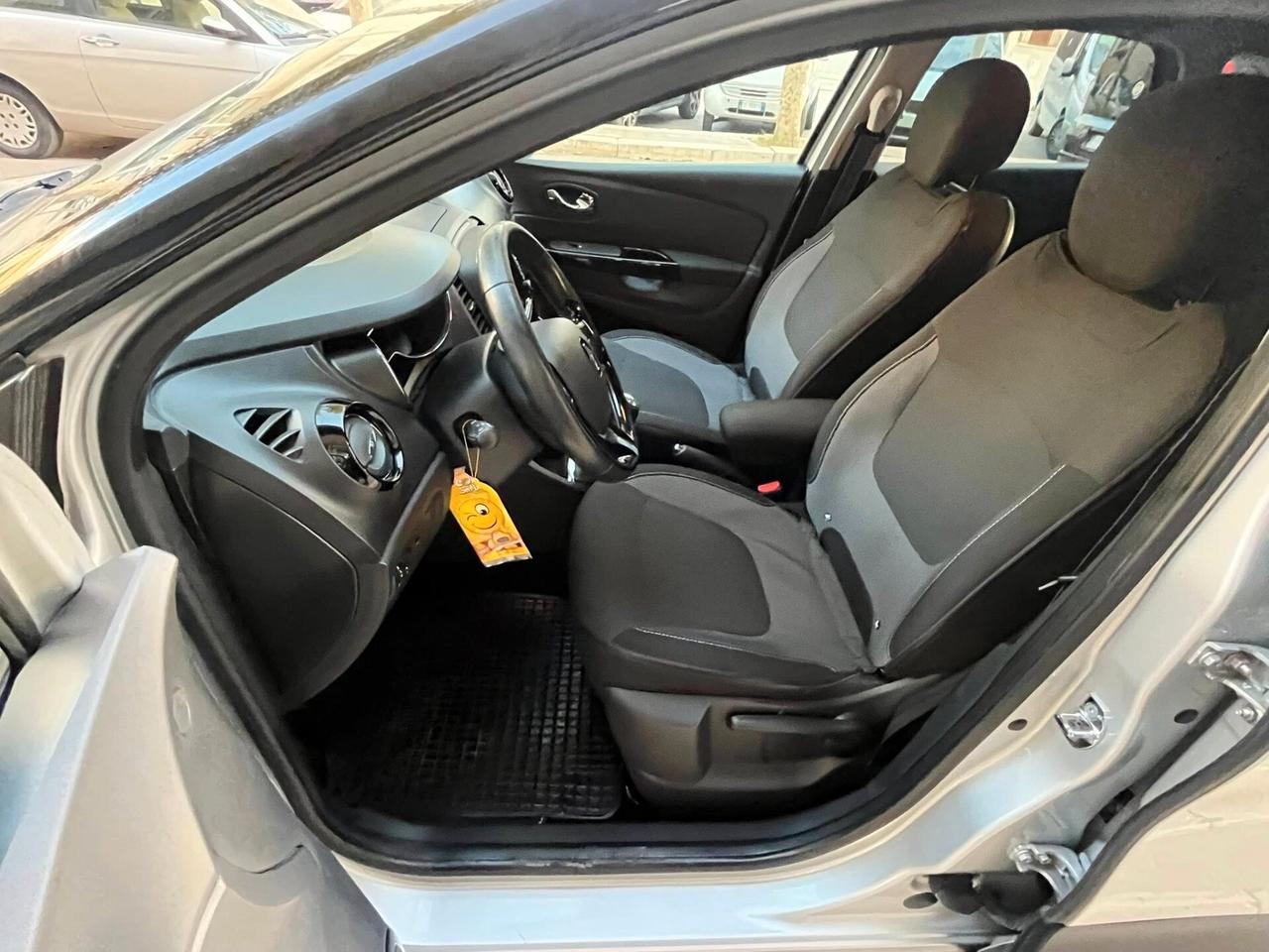 Renault Captur dCi 8V 90 CV Start&Stop Energy Iconic