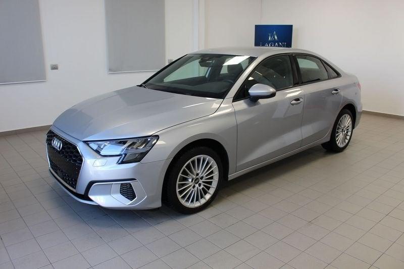 Audi A3 Sedan 35 TDI S tronic Business Advanced