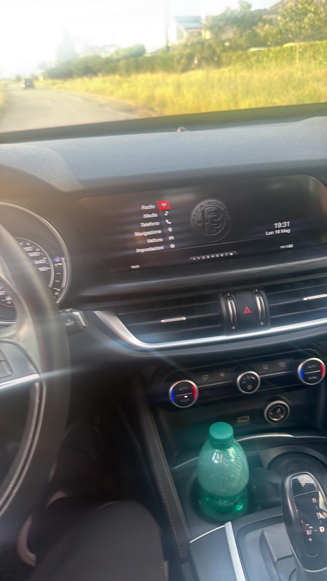 Alfa Romeo Stelvio 2.2 Turbodiesel 210 CV AT8 Q4 Business