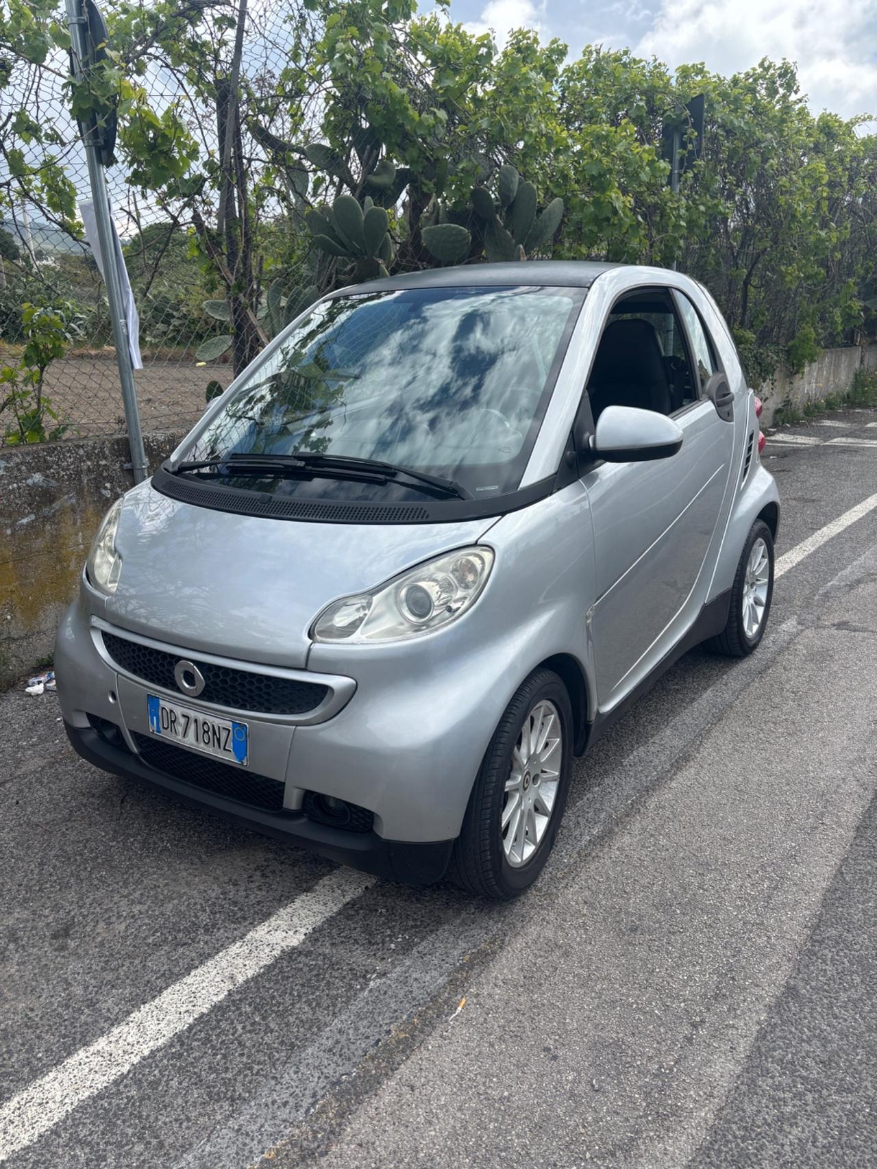 Smart ForTwo 1000 52 kW coupé limited two