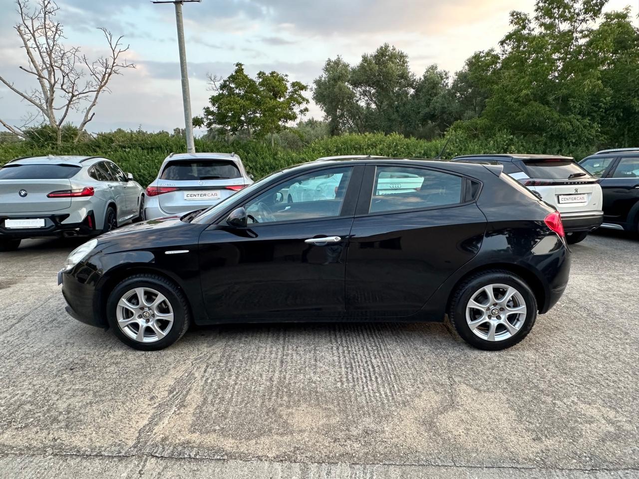 Alfa Romeo Giulietta 1.6 JTDm-2 105 CV Distinctive