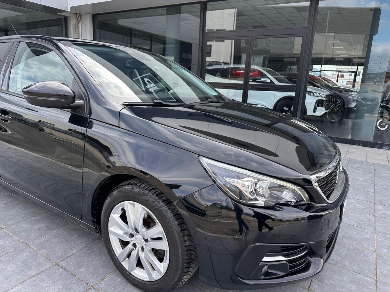 Peugeot 308 BlueHDi 130 S&S SW Business