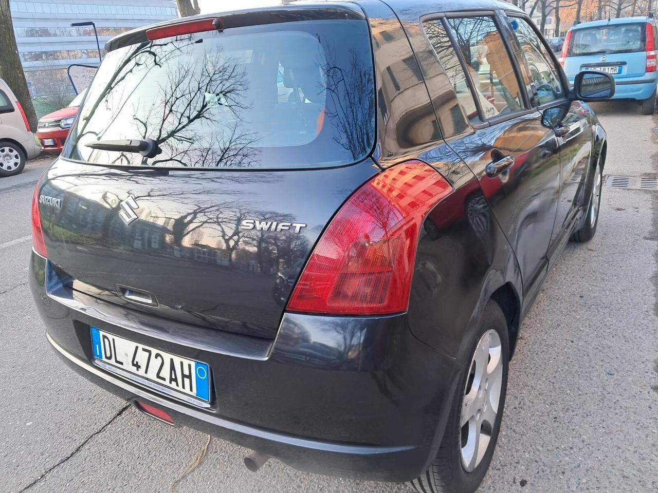 Suzuki Swift 1.3 5p. GL B/ GPL