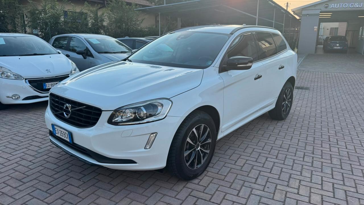 Volvo XC 60 XC60 D4 R-design Kinetic