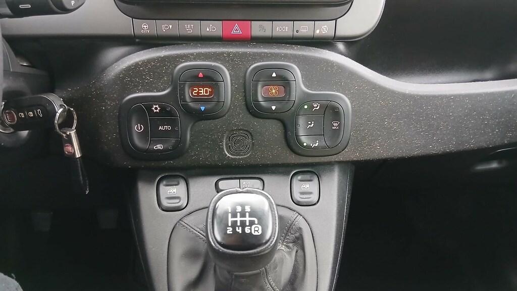 Fiat Panda 1.0 FireFly Hybrid Cross