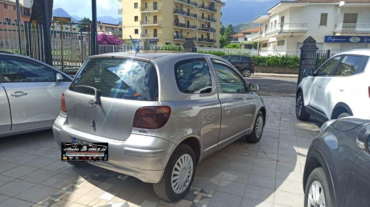 TOYOTA - Yaris - 1.4 D-4D DPF 3p. Sol