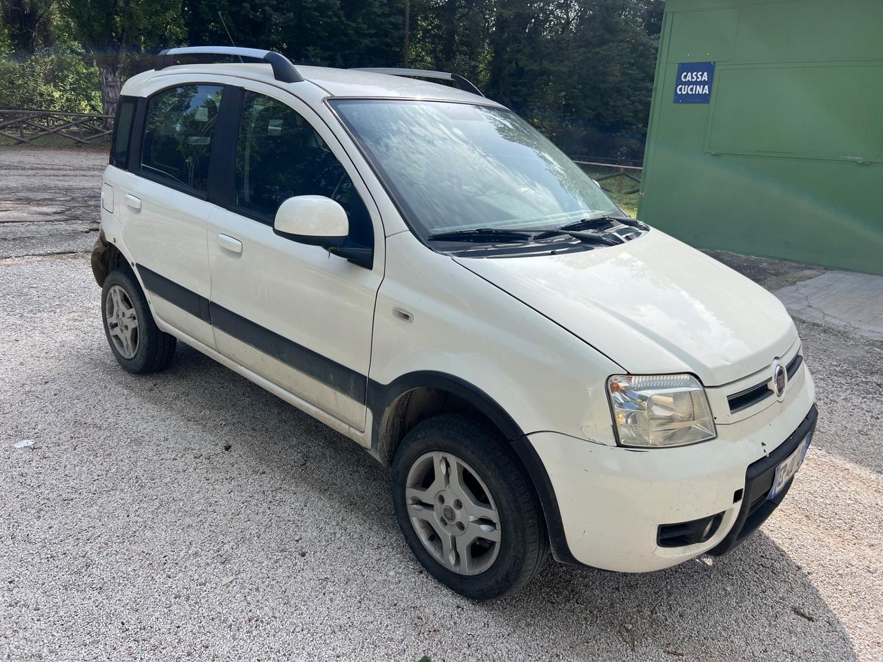Fiat Panda 1.3 MJT 16V DPF 4x4 Climbing