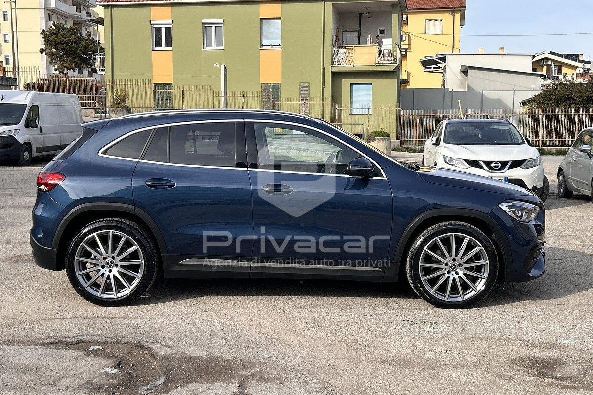 MERCEDES GLA 200 d Automatic Premium