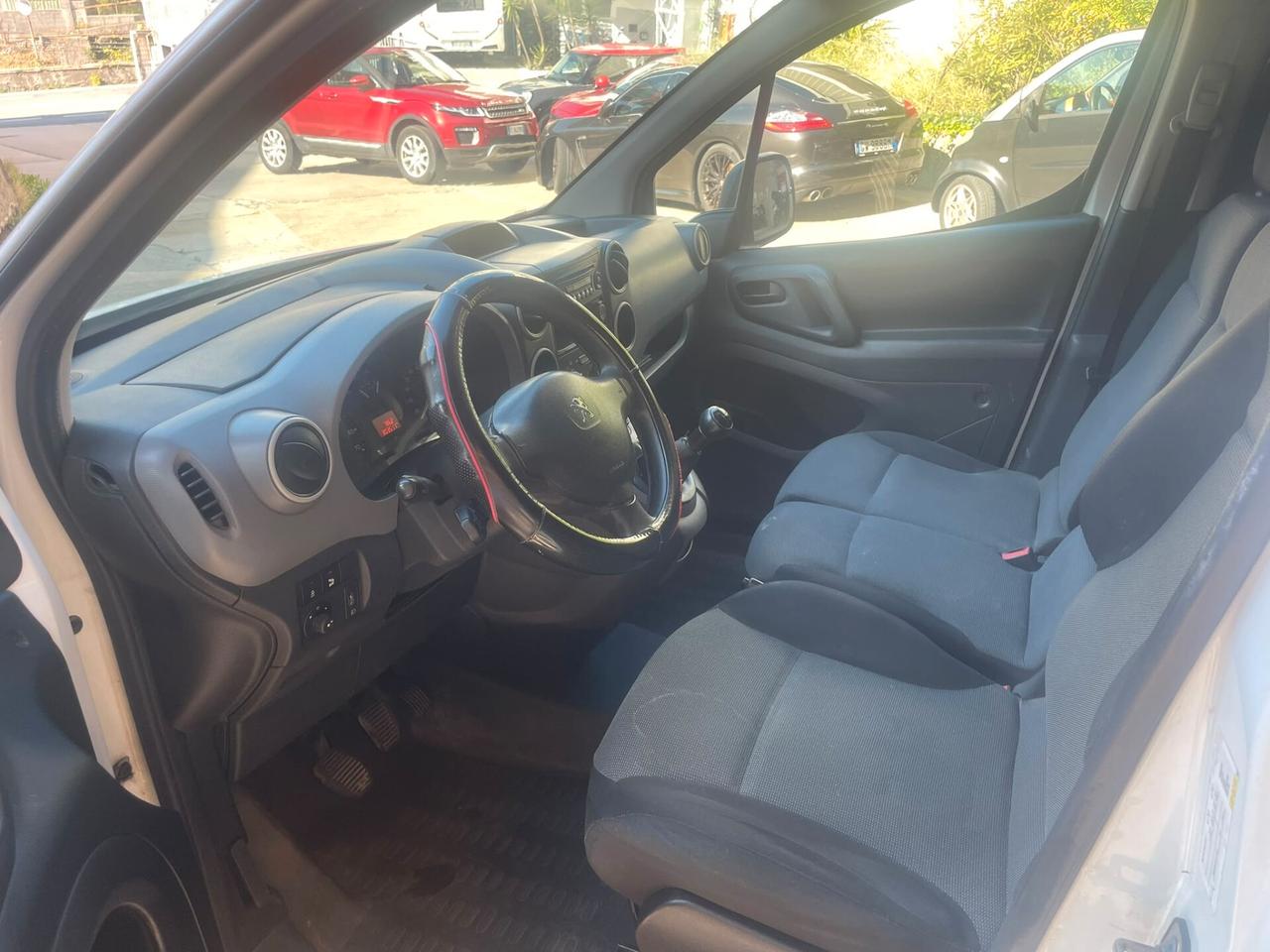 Peugeot Partner BlueHDi 100 3 posti Furgone Premium