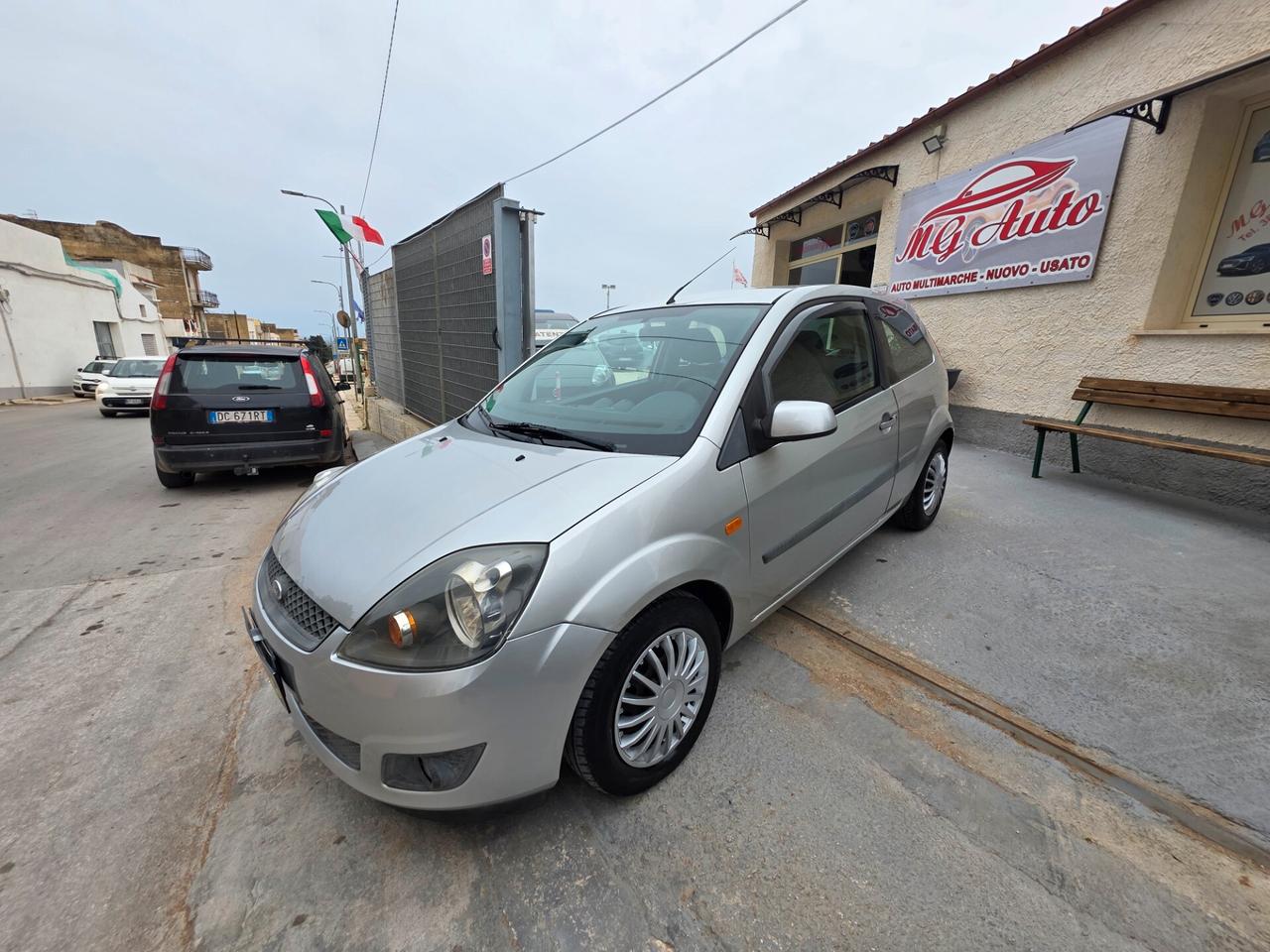 Ford Fiesta 1.4 TDCi 3p. Ghia